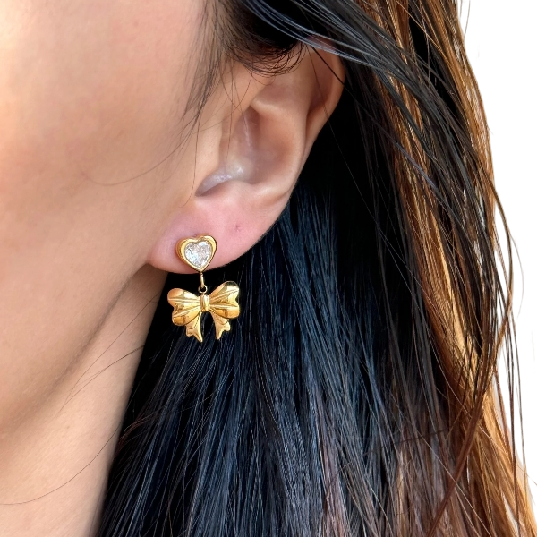 Sweetheart Bow Drops